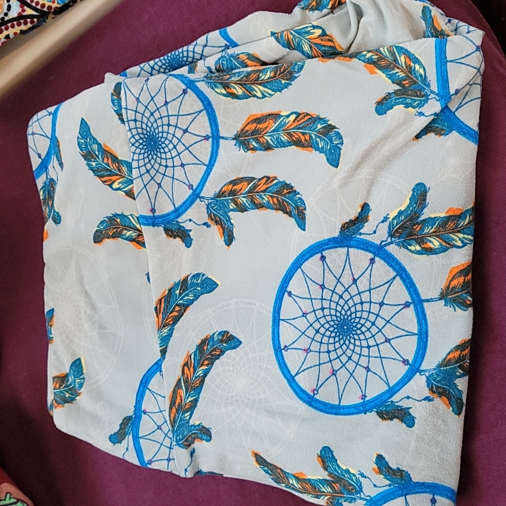 Lularoe Dream Catchers Tall and Curvy